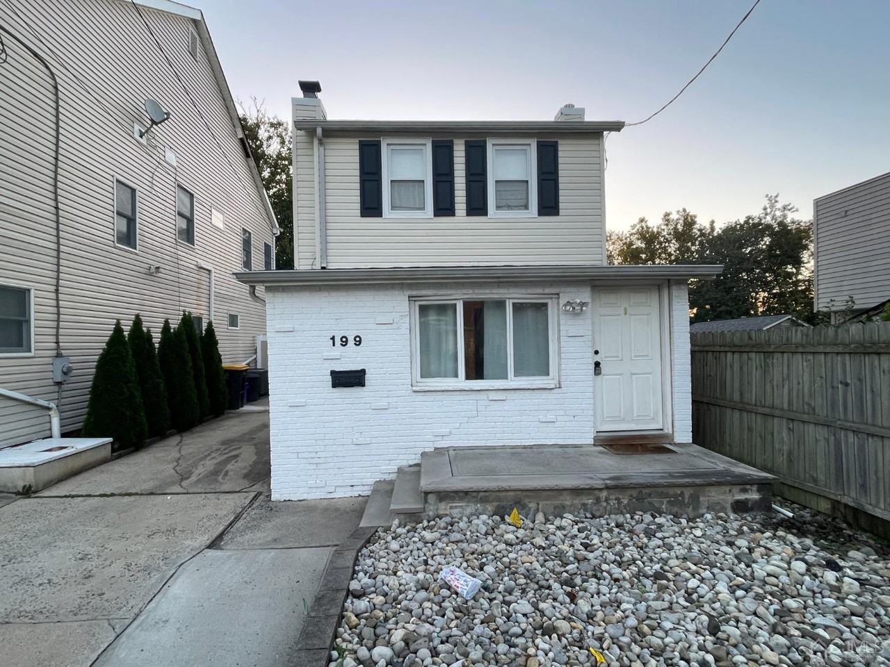 199 Cleveland Ave - Photo 2 of 29