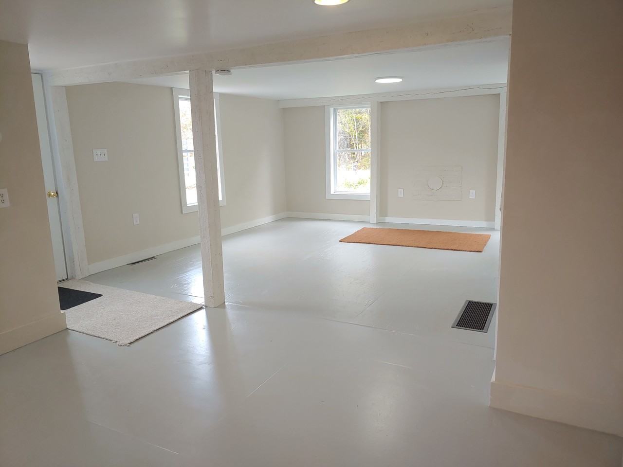 261 Emerys Bridge Rd - Photo 3 of 28