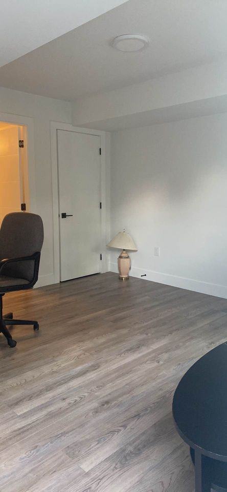 70 Ave & 188 St #2 - Photo 4 of 5