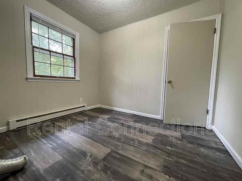 109 Parkview #15 - Photo 2 of 6