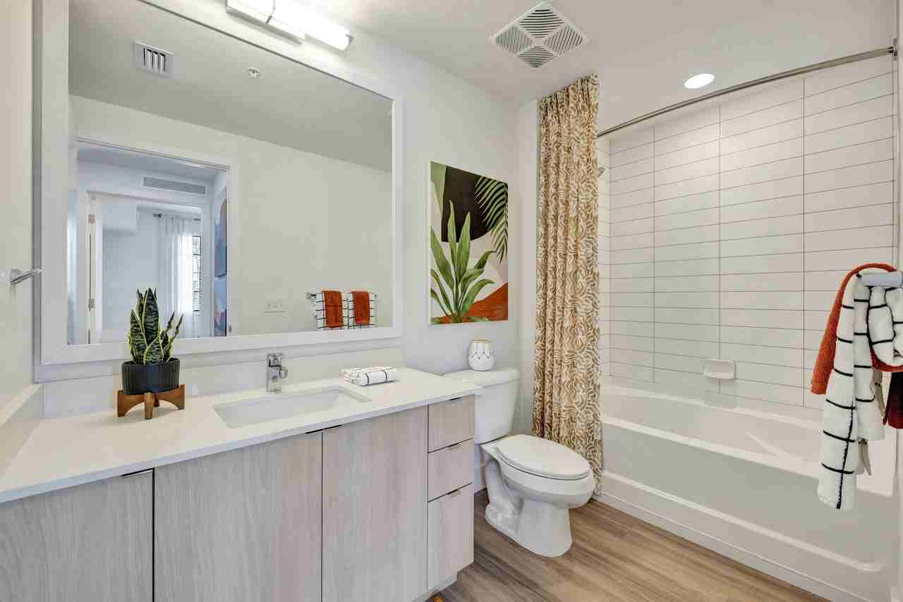 Alton Central Park - Photo 2 of 26