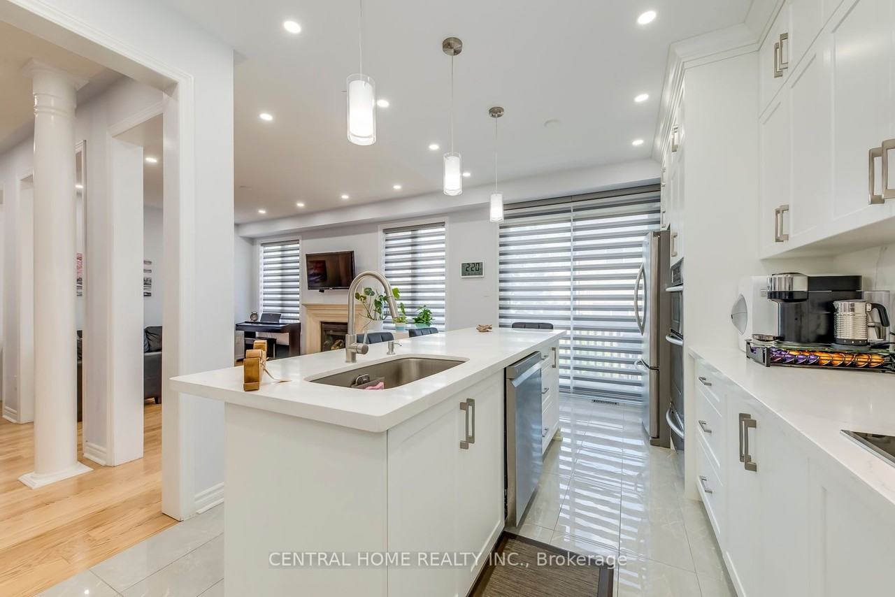 186 Kingshill Road - Photo 3 of 6