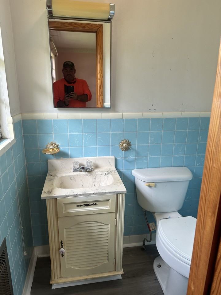 303 Kansas Ave #NA - Photo 3 of 11