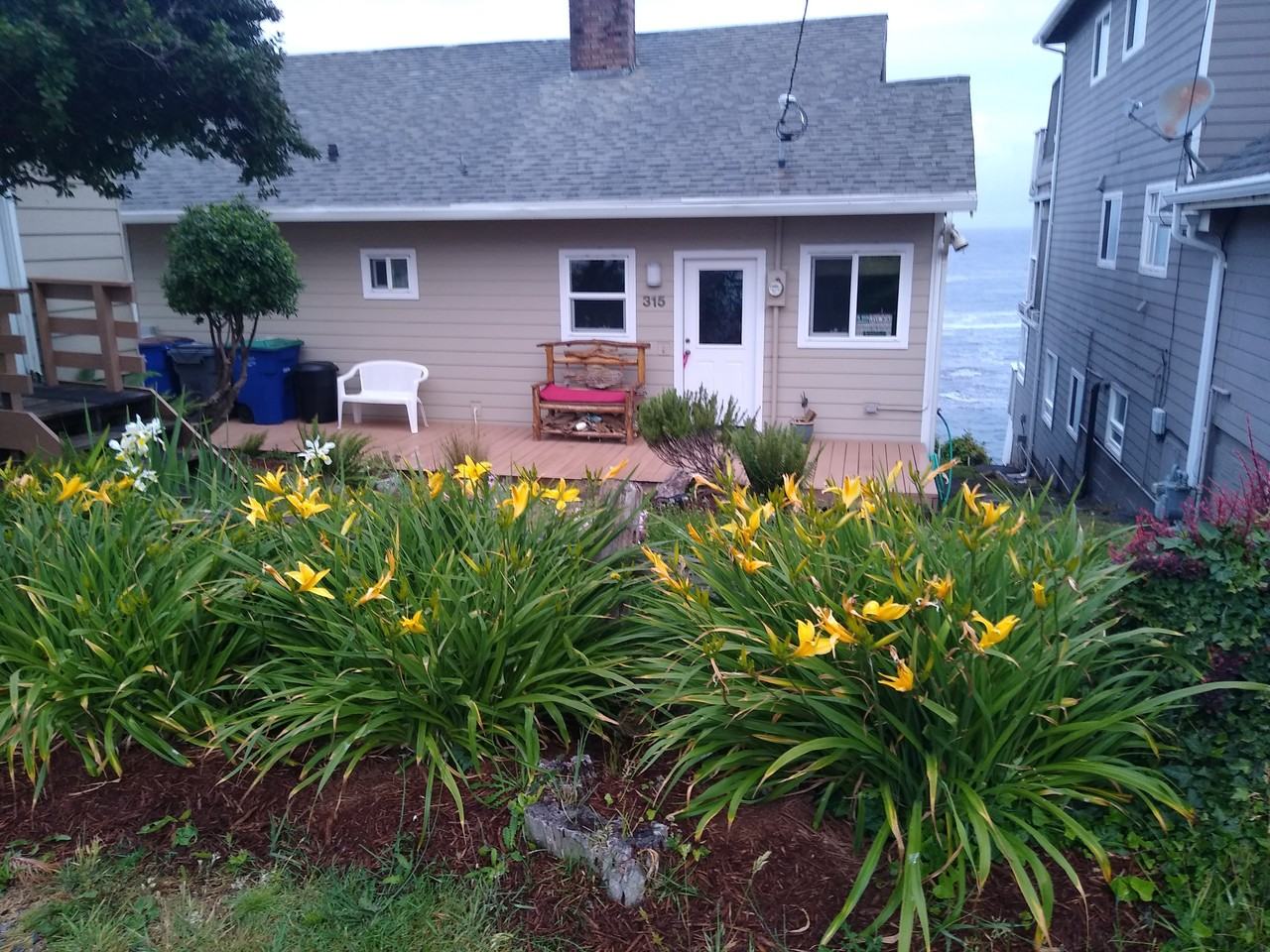 315 Sw Coast Ave #NA - Photo 3 of 8