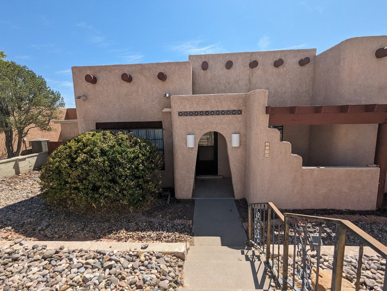 1720 Rosewood Ave Nw #NA - Photo 3 of 22