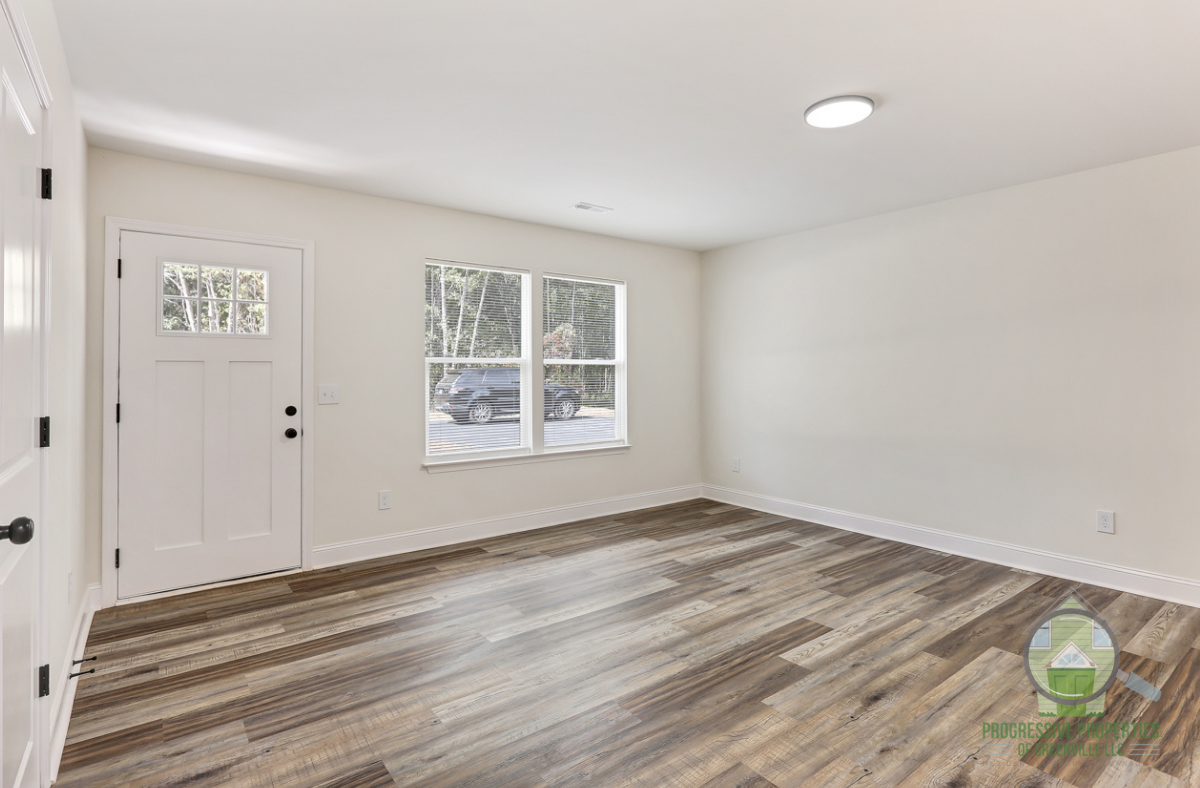 119 Lyman Lodge Rd #1 - Photo 3 of 23