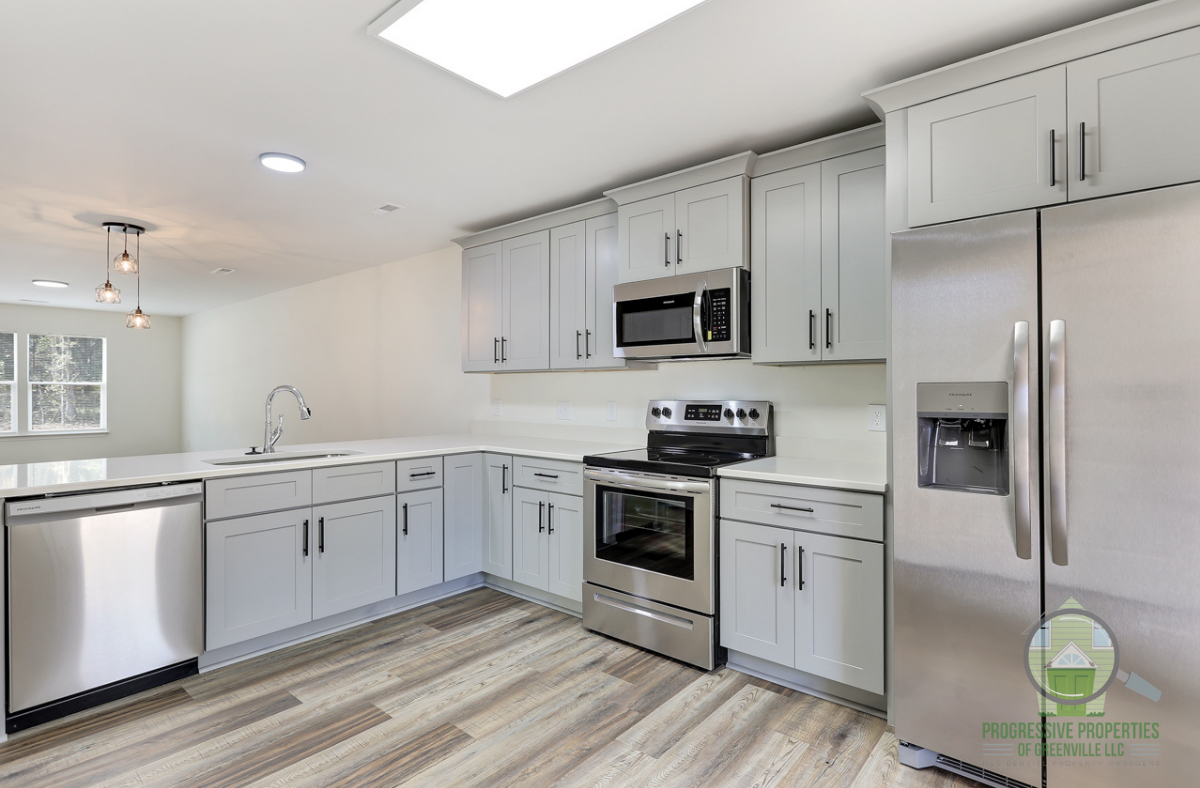 119 Lyman Lodge Rd #1 - Photo 5 of 23