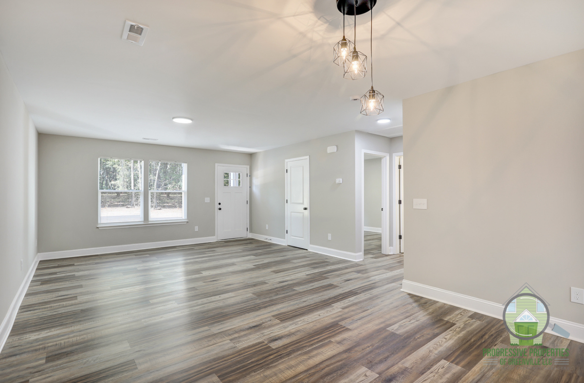 127 Lyman Lodge Rd #1 - Photo 3 of 22