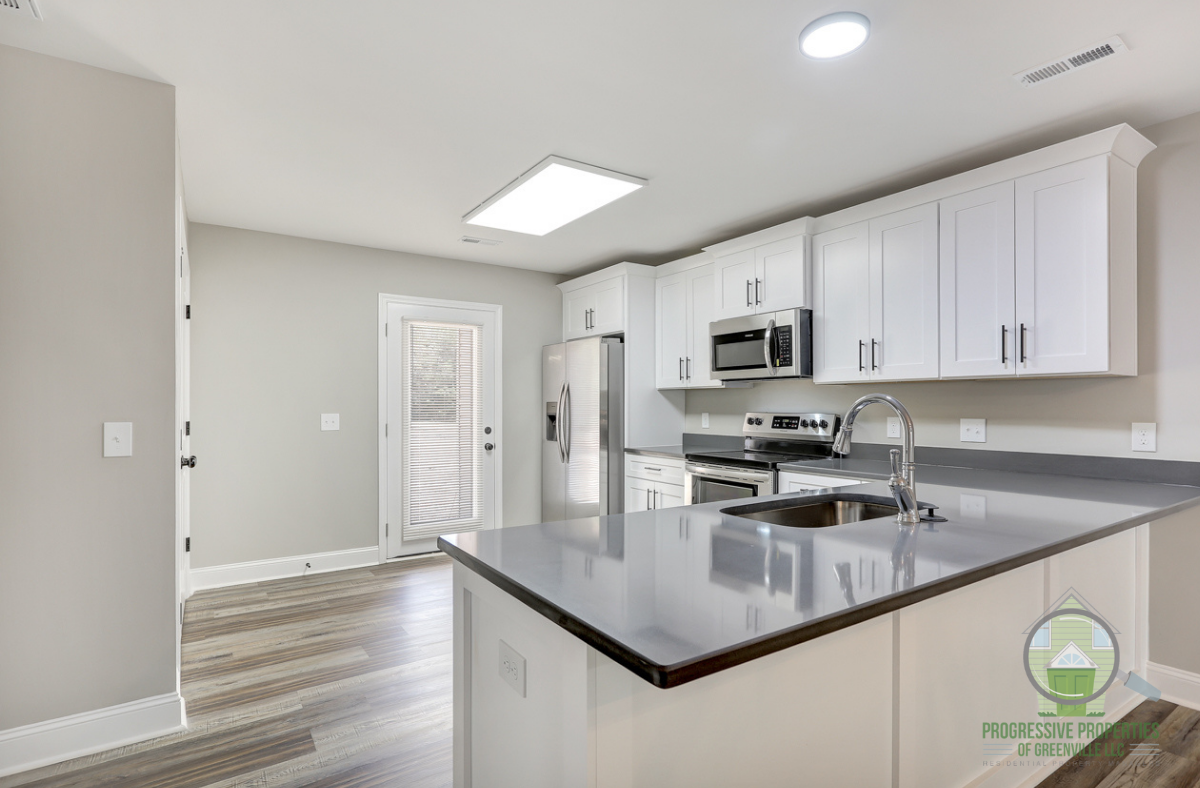127 Lyman Lodge Rd #1 - Photo 5 of 22