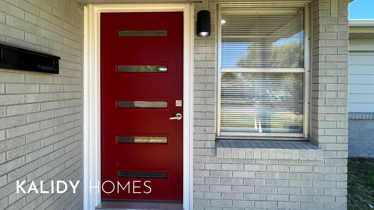 2813 Sw 62nd St #1 - Photo 5 of 36