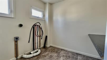 290 W Main St - Photo 3 of 9