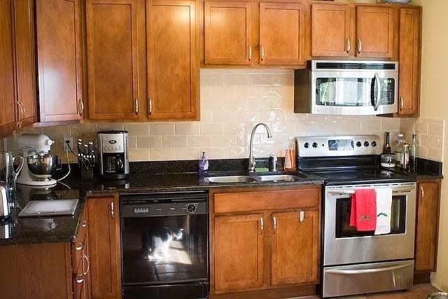 2924 E Central Blvd #NA - Photo 2 of 4