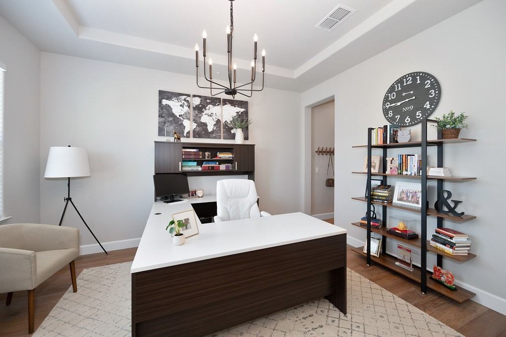 930 Candlewood Dr #NA - Photo 2 of 19