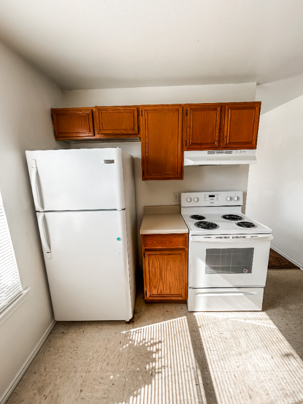 1604 Windward Drive #B - Photo 6 of 15