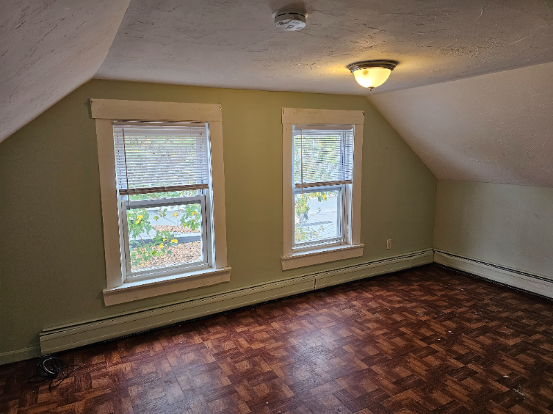 26 Richmond Ave #26 - Photo 2 of 9