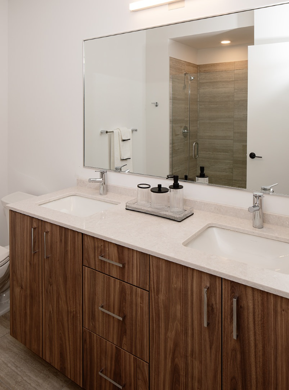 172 N Aberdeen St - Photo 5 of 21