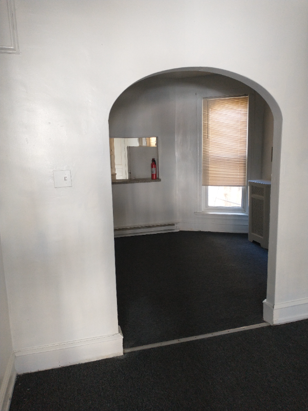 434 W Fisher Ave - Photo 3 of 3