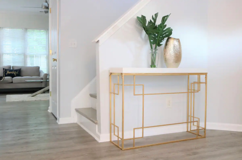 606 Burrell Rd - Photo 2 of 14