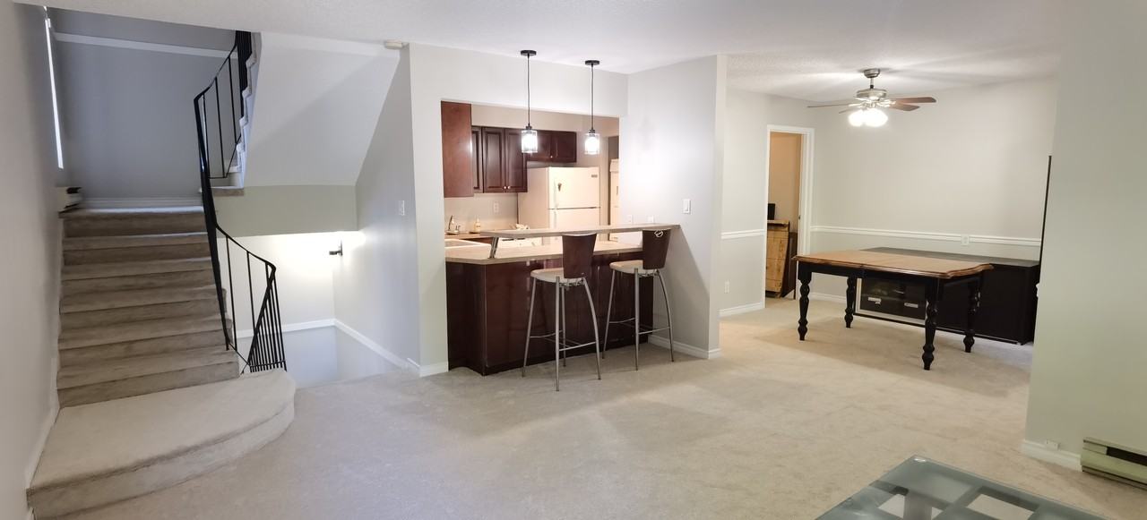 10510 Holly Park Lane - Photo 2 of 19