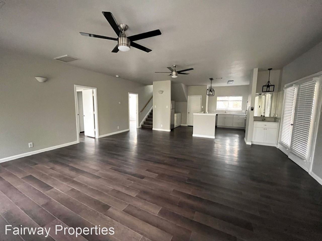 3412A Speedway - Photo 2 of 25
