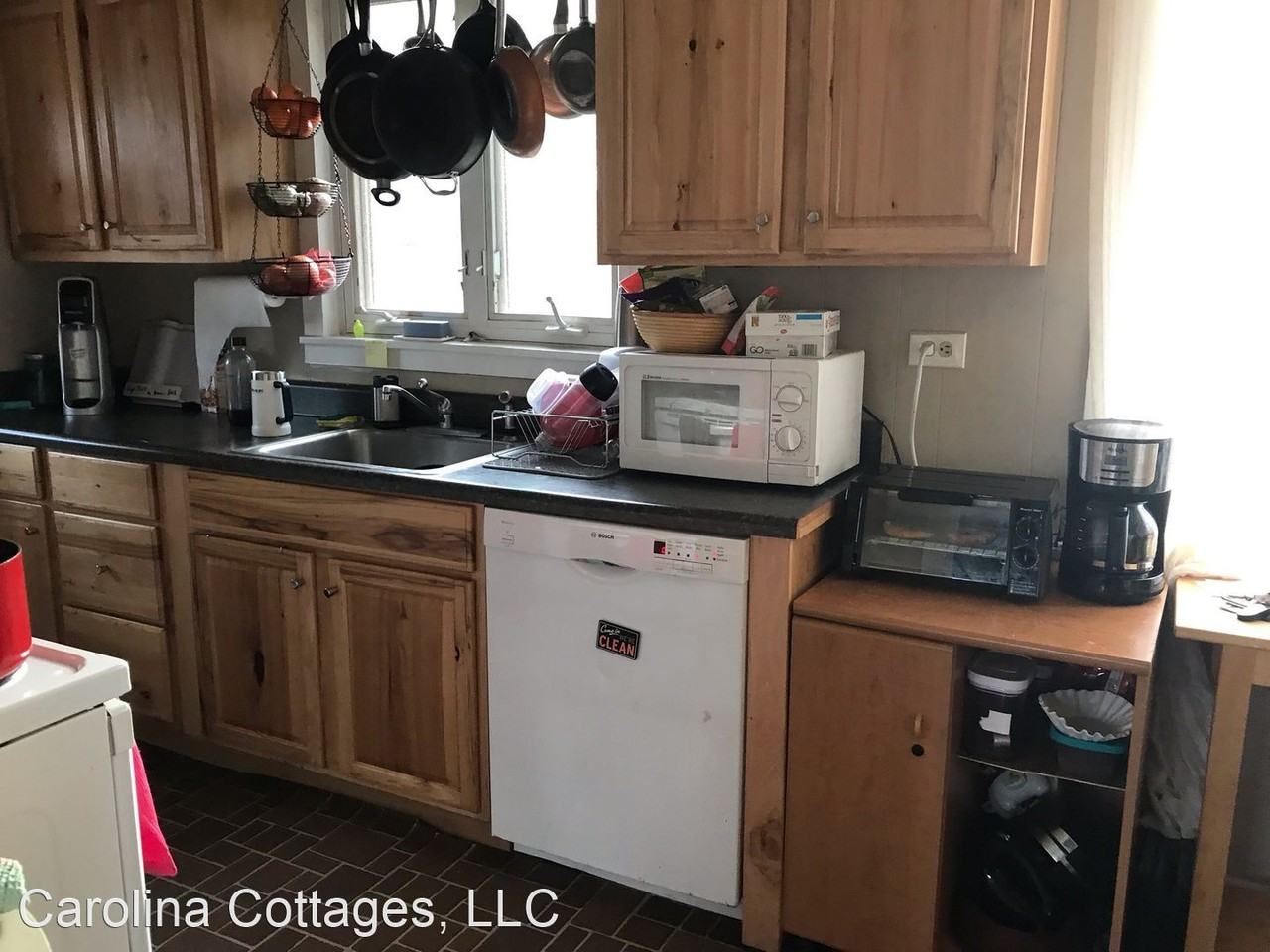 128 Mccarson Dr - Photo 3 of 8