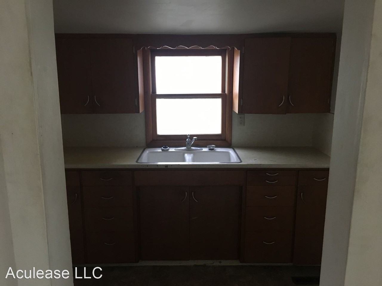 116 W Durst St - Photo 3 of 6