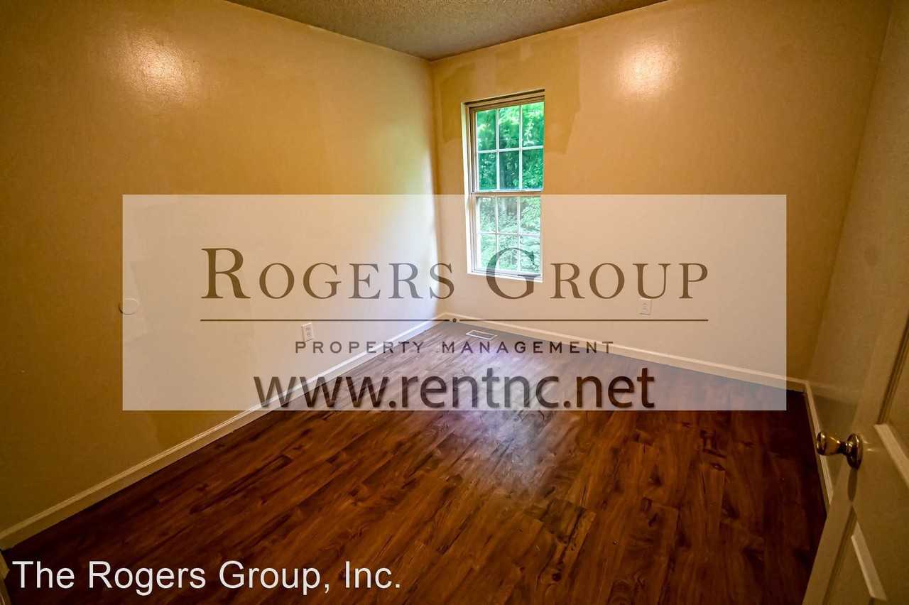 202 Fifth St - Photo 3 of 7