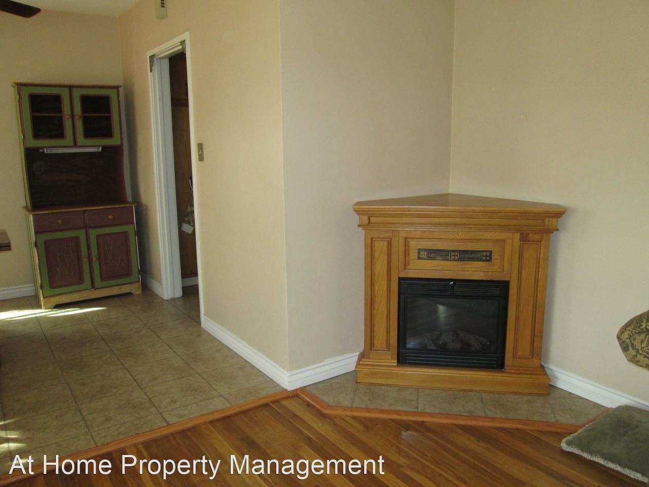 19 Wetherley Dr - Photo 2 of 7