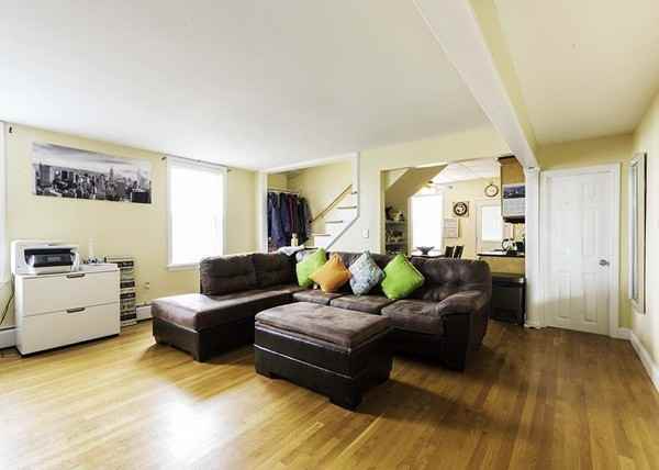 173 Shirley St #1 - Photo 2 of 32