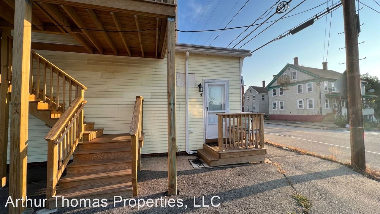 99 Green St - Photo 2 of 15