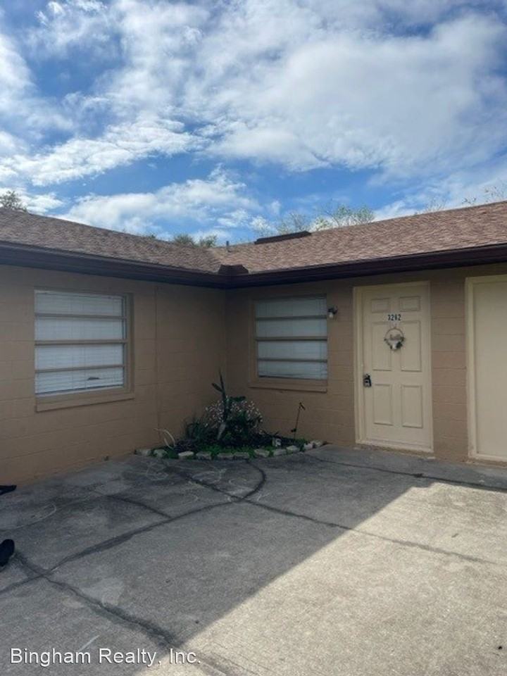 W Willow Drive - Photo 2 of 6