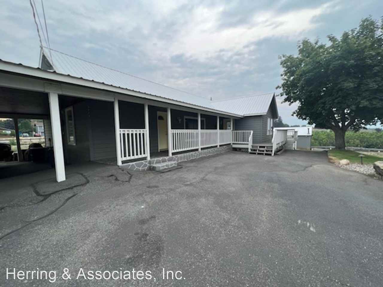 3223 Nw Alan Ave - Photo 2 of 20
