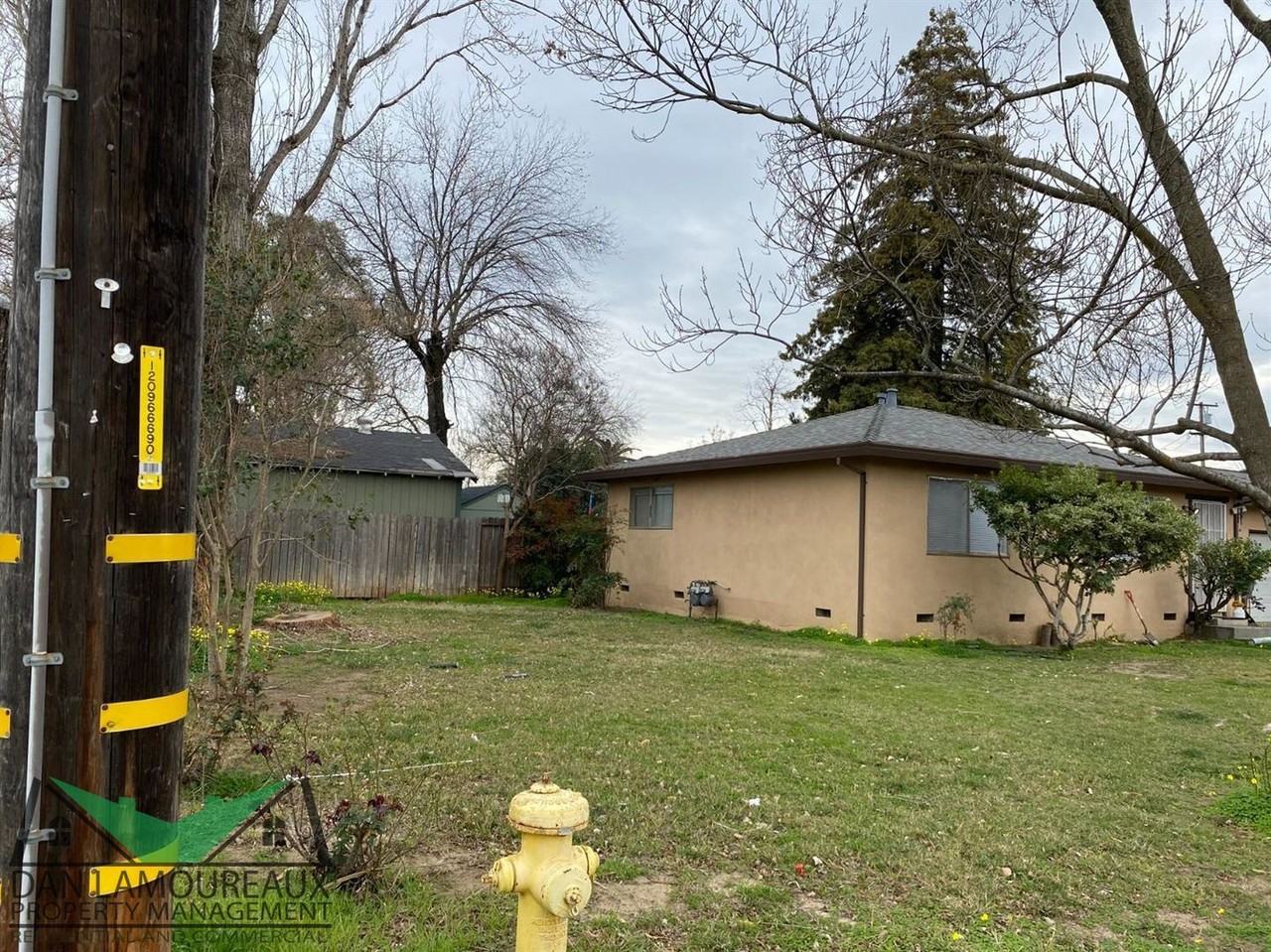 16877 Antelope St - Photo 2 of 8