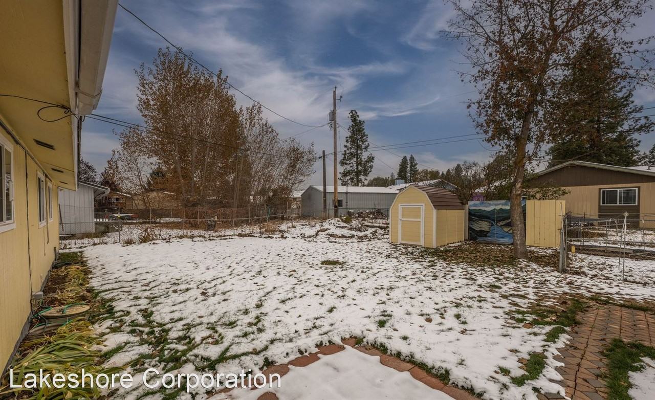 610 S Silver Lake Ave - Photo 3 of 27