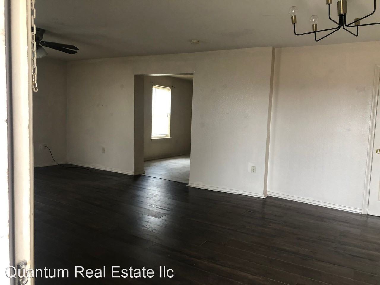 1021 Poplar St - Photo 2 of 13