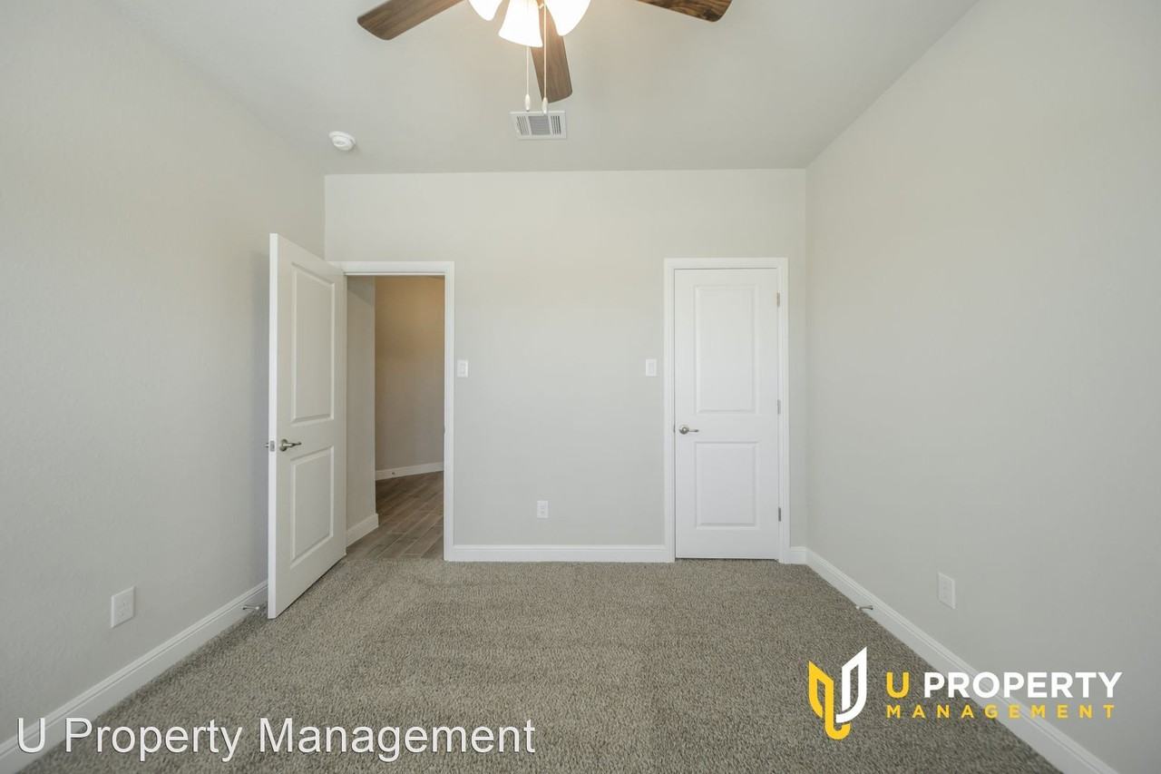 126 Willow St - Photo 3 of 30
