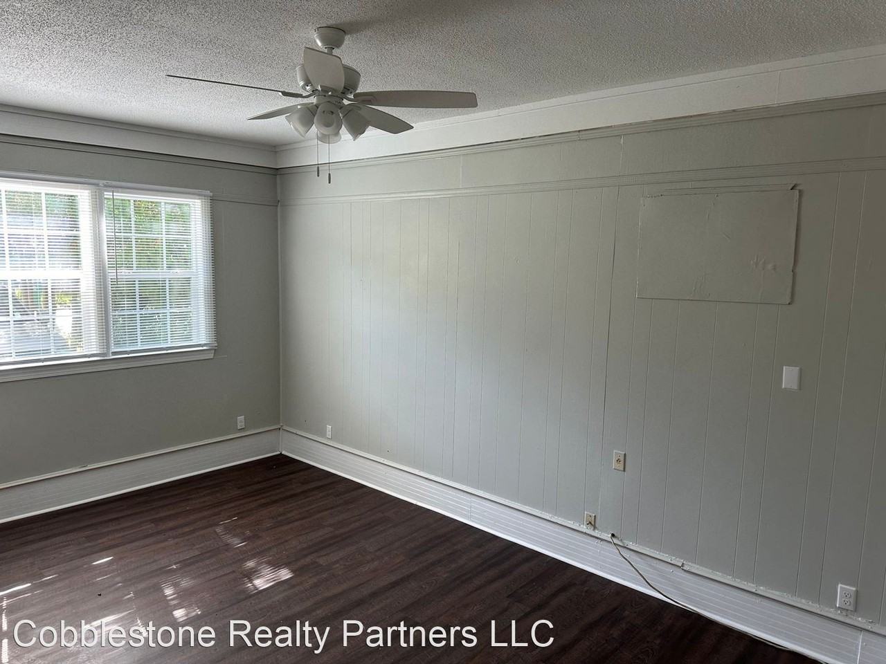 208 Patrol Dr - Photo 2 of 8