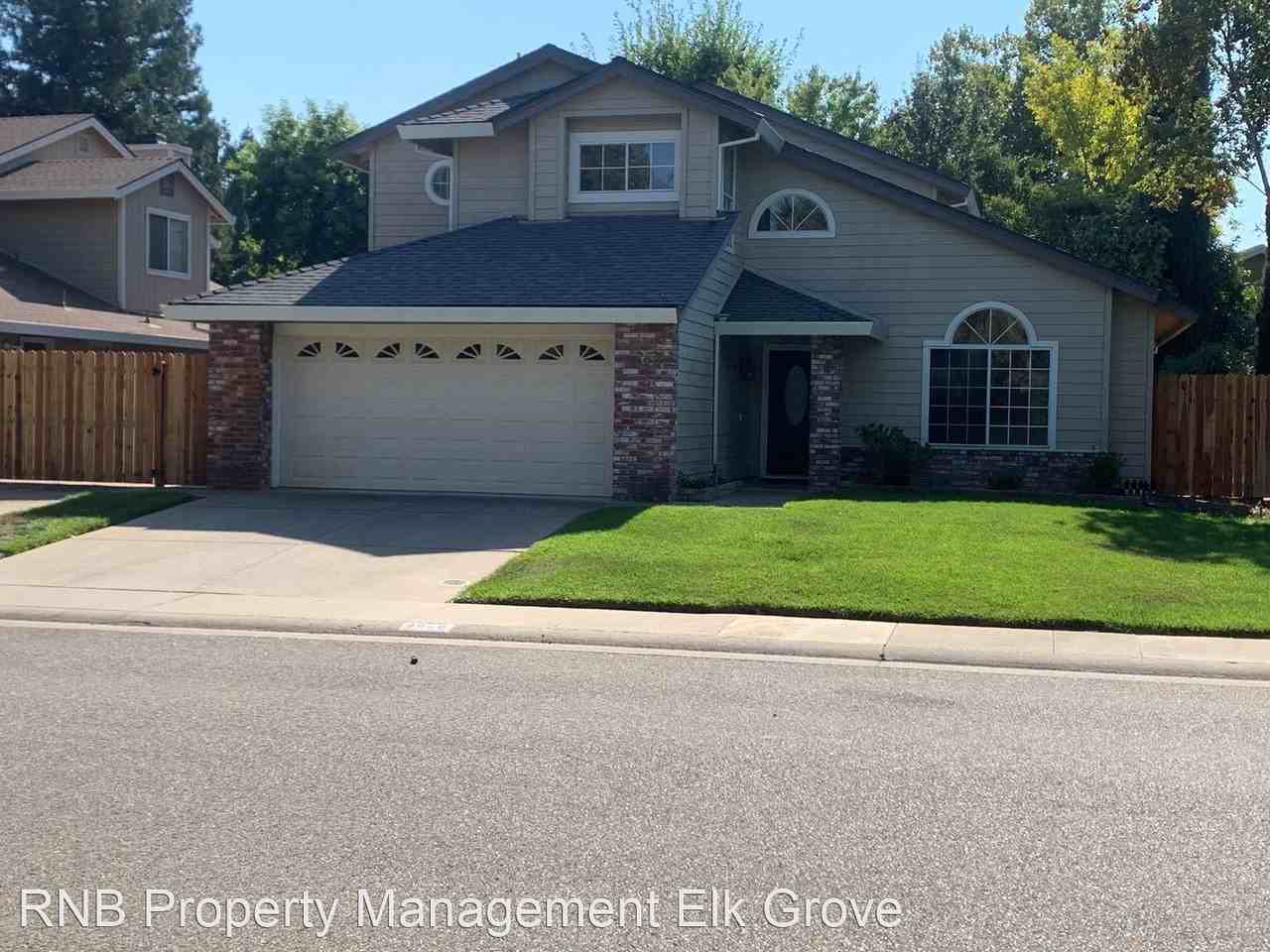 5828 Laguna Vale Way - Photo 2 of 35