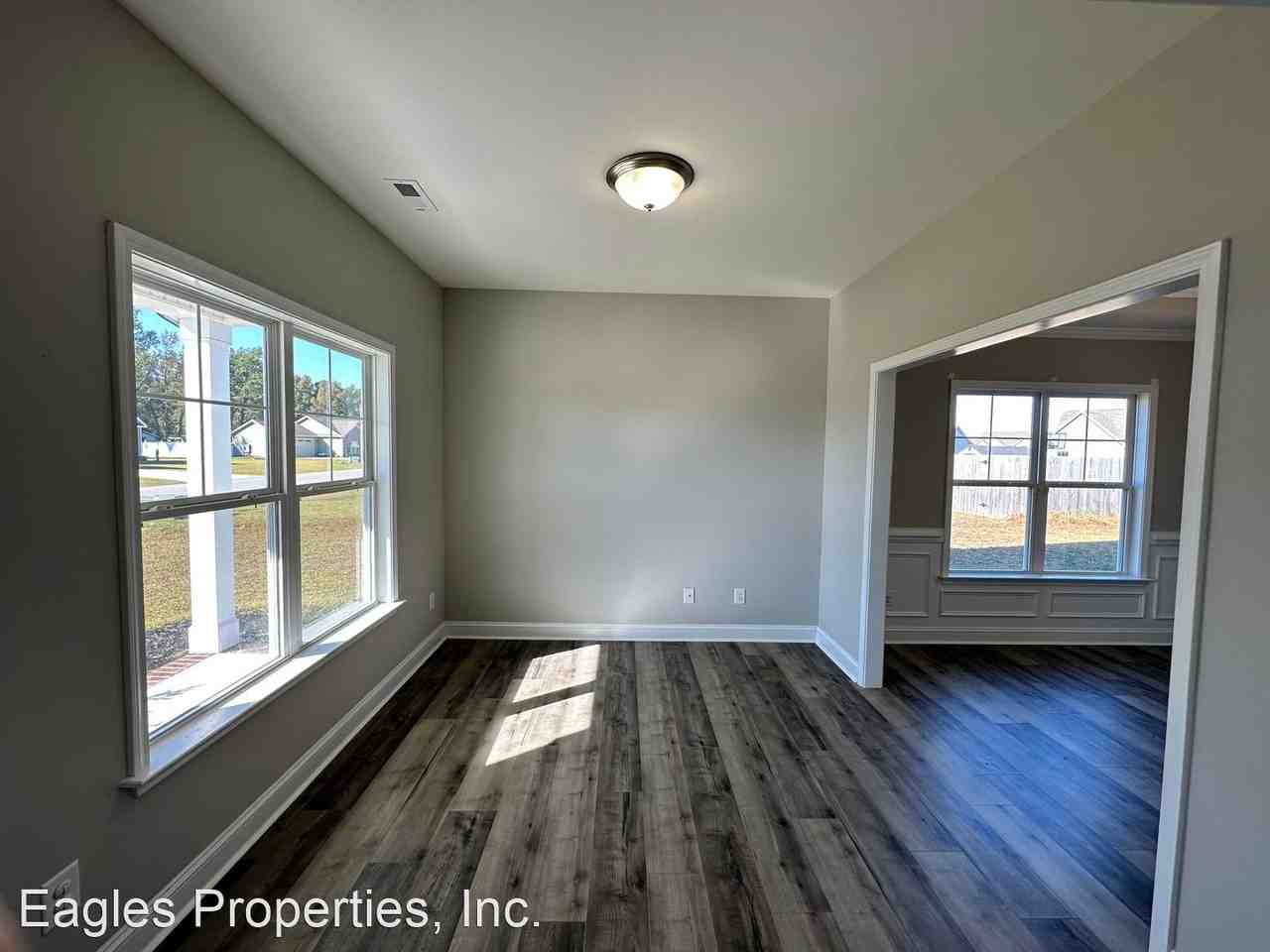 407 Willow Pond Dr - Photo 3 of 31