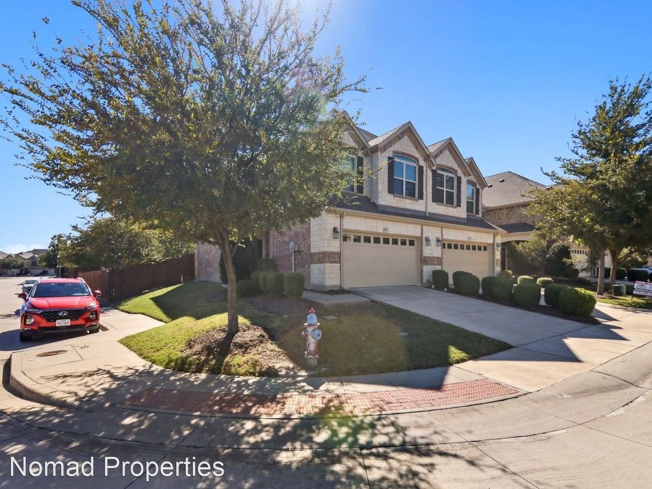 875 Merino Dr - Photo 2 of 27