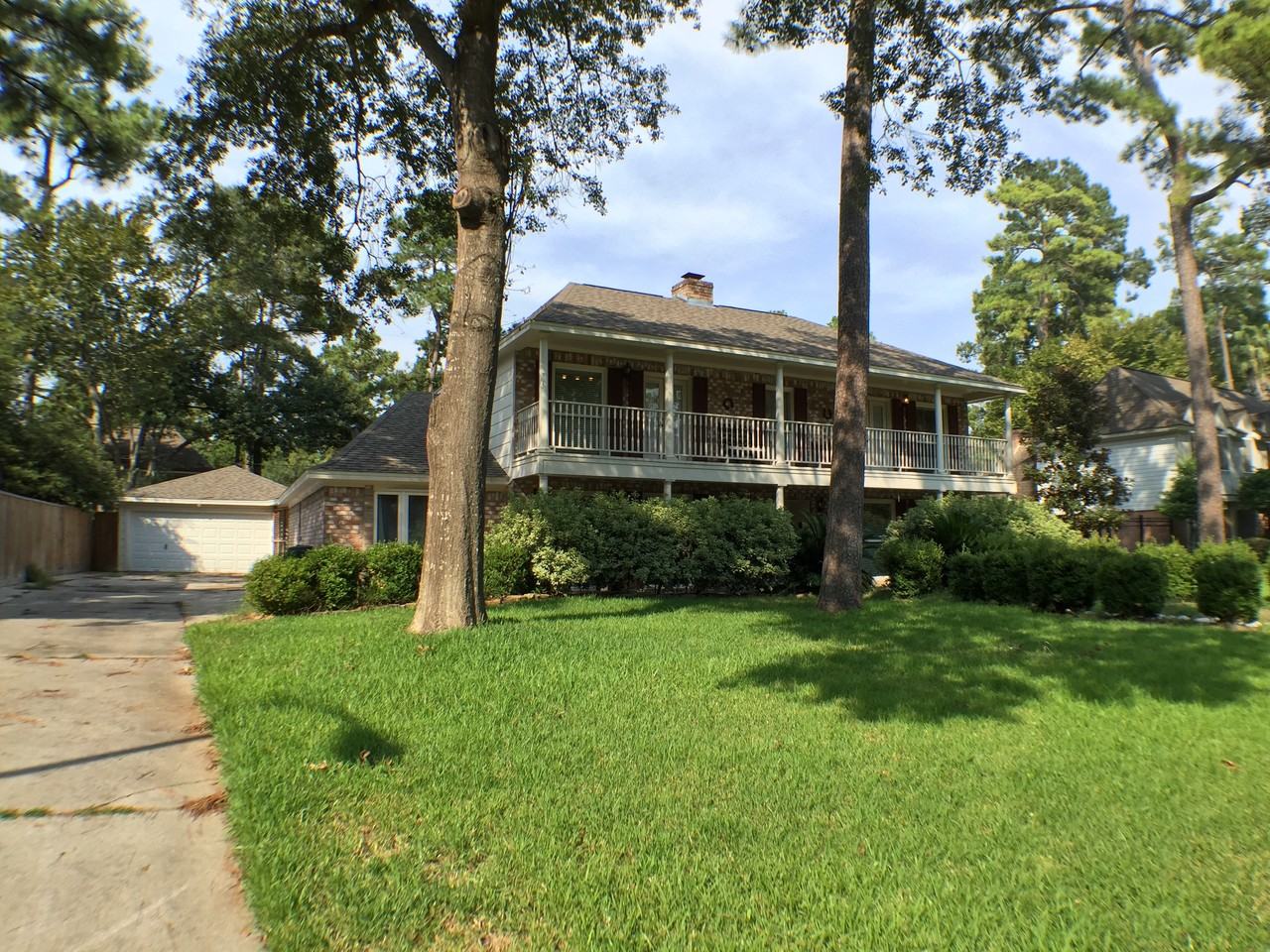 11722 Cypresswood Dr - Photo 2 of 46