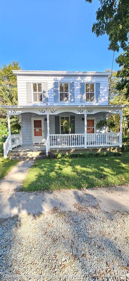 415 Prince Street Tappahannock, Va. 22560 Apartments 415 Prince St