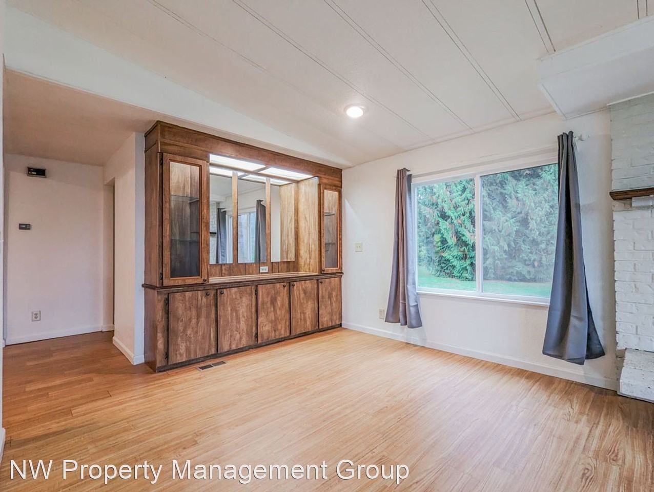 9621 172nd Ave Ne - Photo 3 of 13