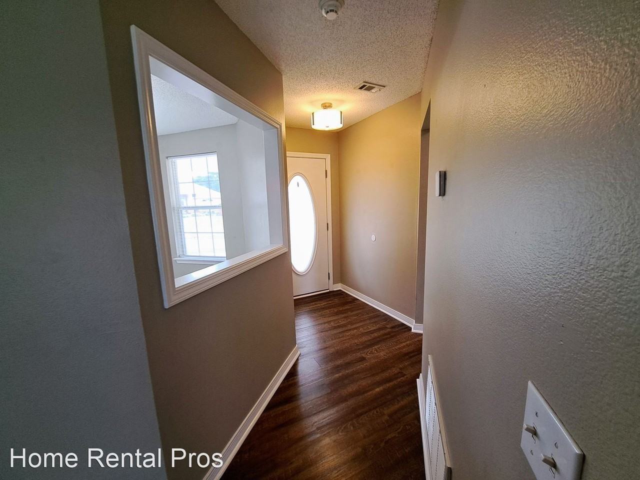 6914 Raburn Rd - Photo 3 of 39