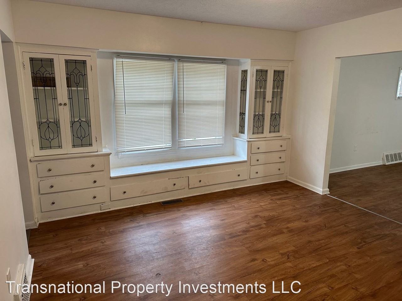 1868 Haldane Rd - Photo 2 of 8