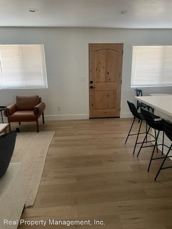 632, 634, 636, & 638 Iris Drive - Photo 2 of 12