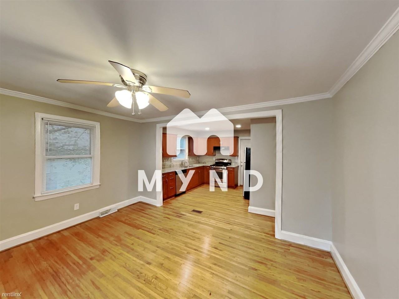 1912 Union St - Photo 3 of 24