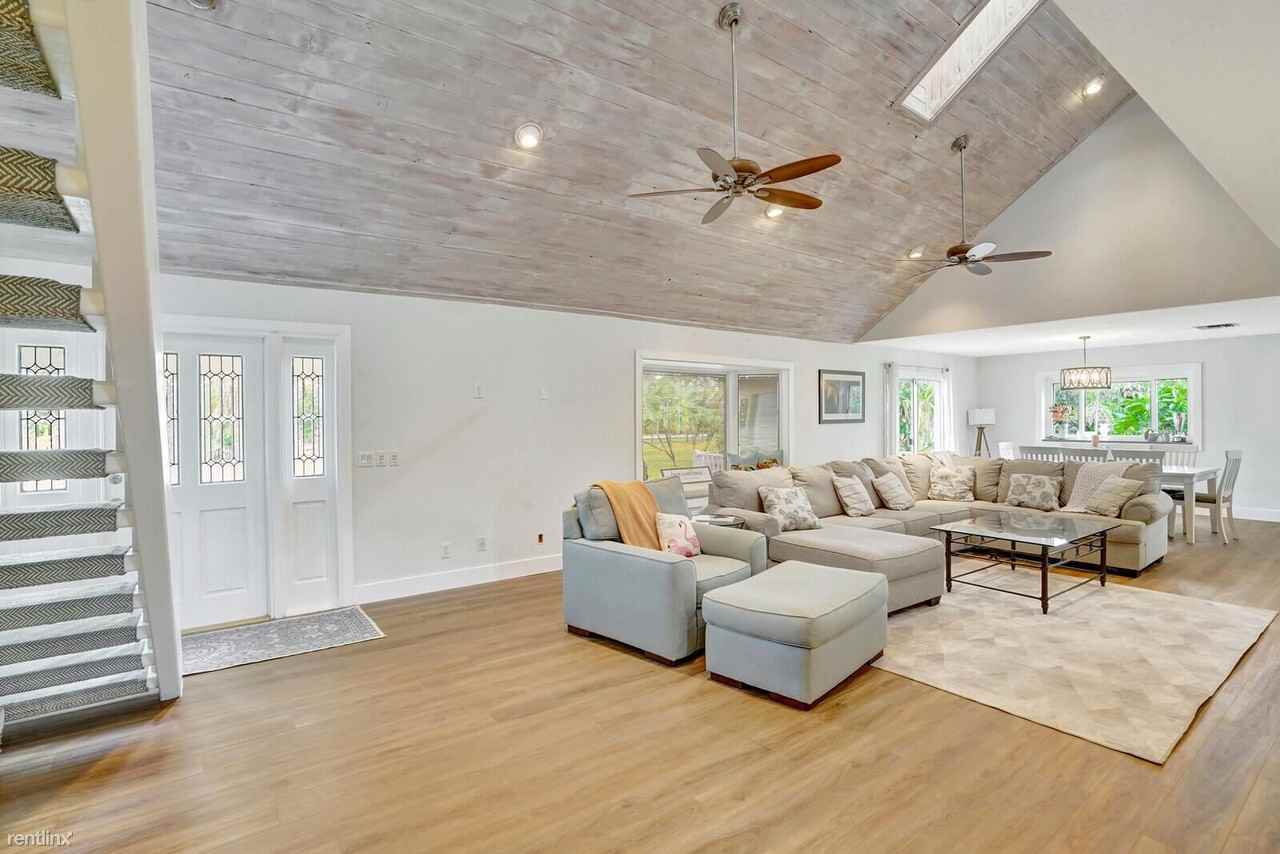 5212 Homeland Rd - Photo 3 of 21