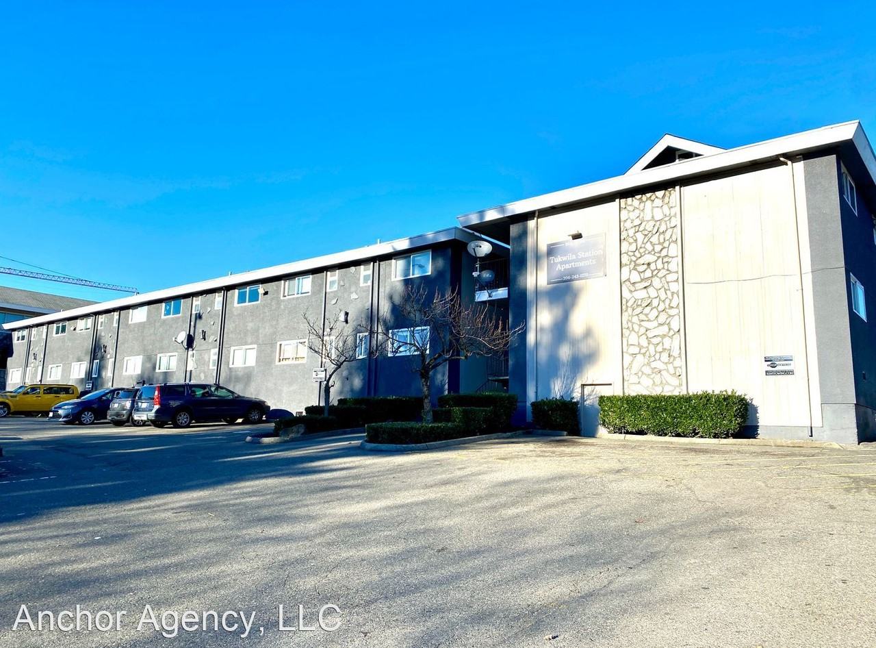 3700 South Center Blvd - Photo 2 of 14