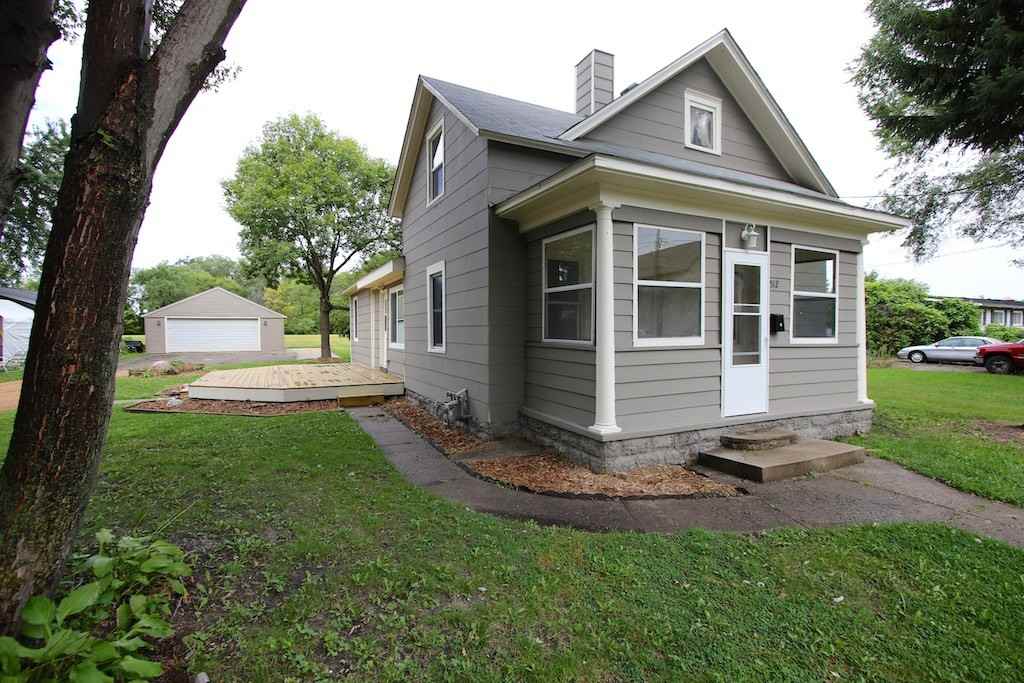 512 Syndicate St - Photo 2 of 14